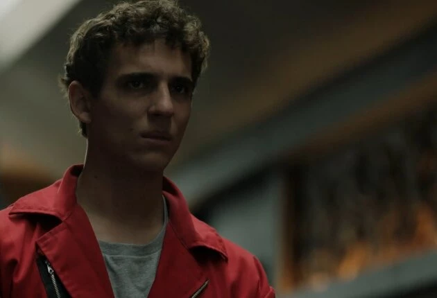 Изображение из 1 сезона сериала Бумажный дом