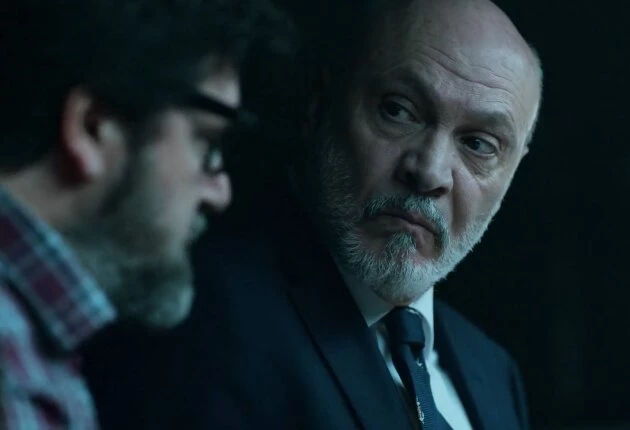 Изображение из 1 сезона сериала Бумажный дом