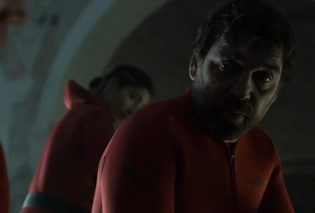 Кадр из сериала Бумажный дом