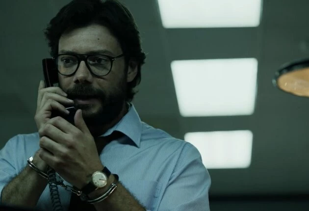 Изображение из 2 сезона сериала Бумажный дом