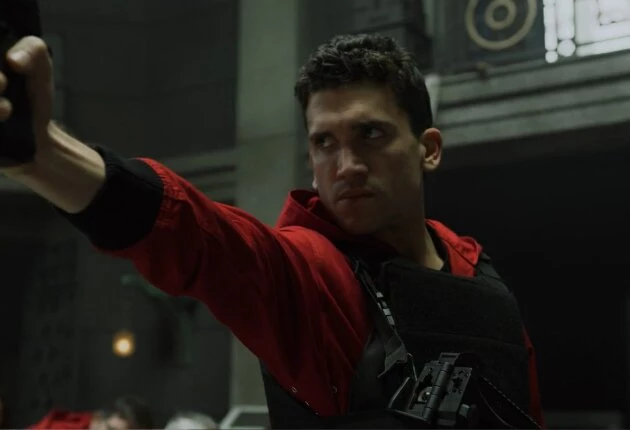 Изображение из 3 сезона сериала Бумажный дом