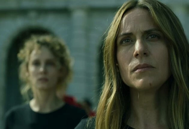 Изображение из 5 сезона сериала Бумажный дом