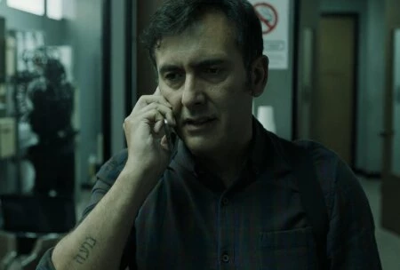 Кадр из сериала Бумажный дом